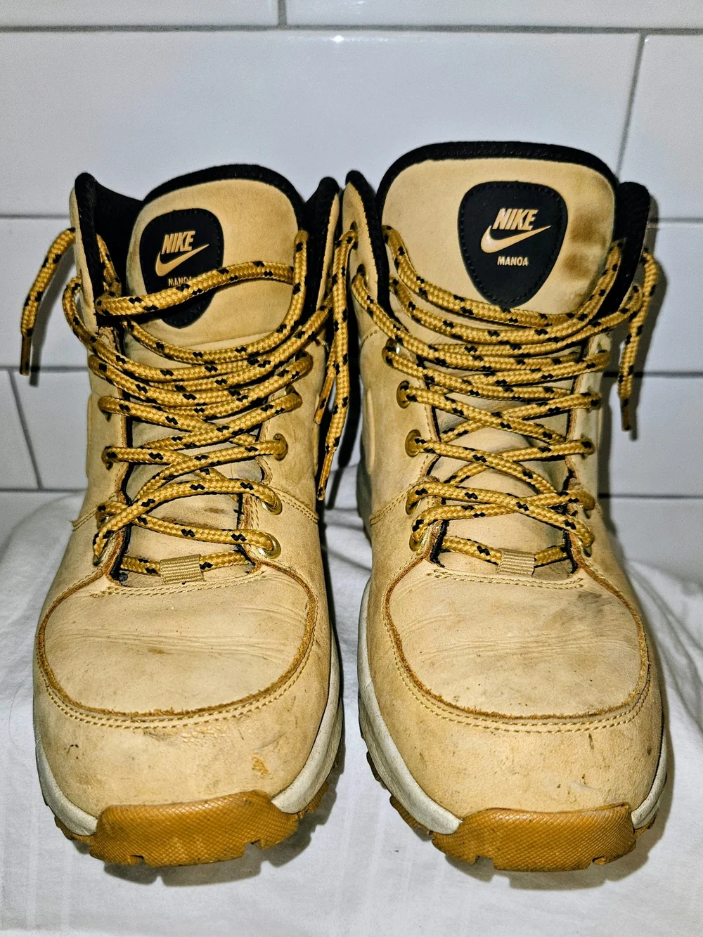 Nike Men's Tan and Black Workstyle Boots
